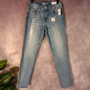 Old Navy Mid Rise Ankle skinny jeans